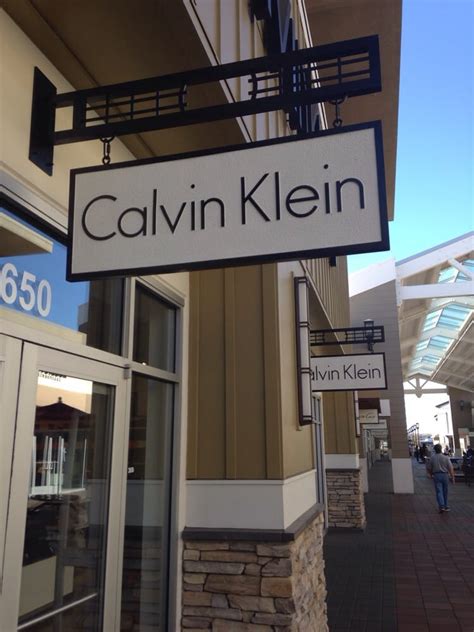 calvin klein outlet store locations.